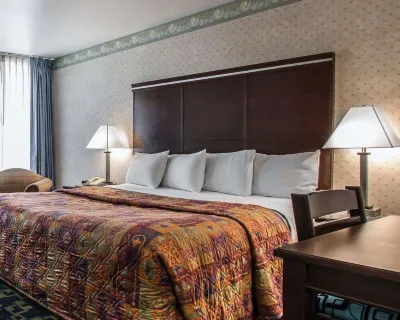 Motel 6 Oceanside, CA – Marina / Camp Pendleton Hotels near Lifeguard Tower 1