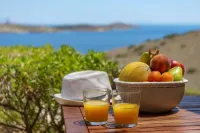 Sunrise Beach Suites