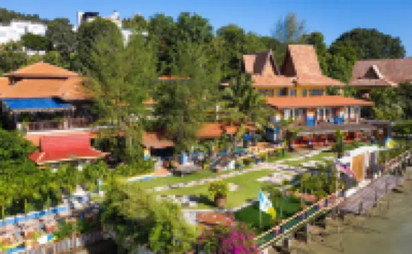 Lost Paradise Resort