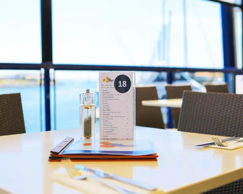 Marina Hotel تناول الطعام Photos