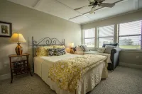 125 Ocean Point