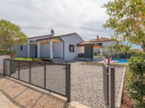 Villa in Novigrad with Private Pool and Beach
