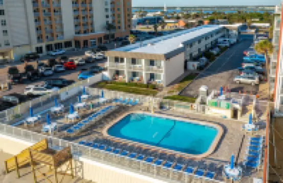 Fantasy Island Resort, Daytona Beach Shores Hotel a 