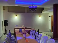 Jomaley , Real Hotel Jomaley โรงแรมในโลคา
