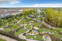 Family-Friendly Retreat W Pool & Hot Tub Hotels in Davenport