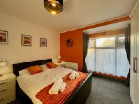 Crow Hill House - Great for Contractors or Family Holidays