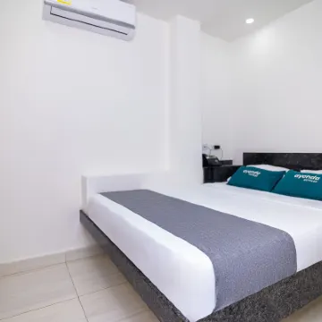 Hotel Esperanza AC Hoteles cerca de Jardines da Paz