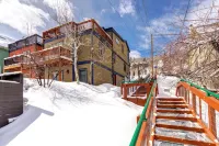Kbm Resorts Stunning Private Home w Hot Tub and Fire Pit Pnf-860