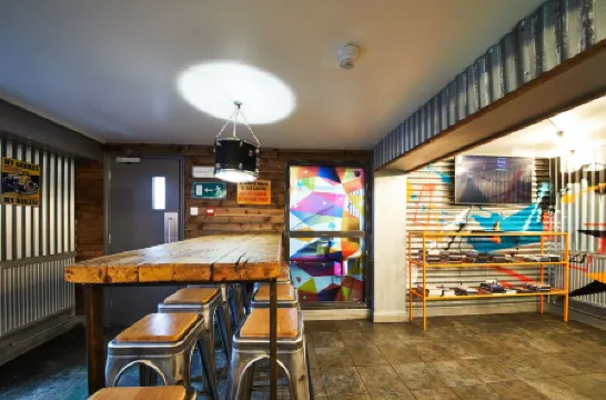 เซนต์คริสโตเฟอร์อินน์ แคมเดน โฮสเทล