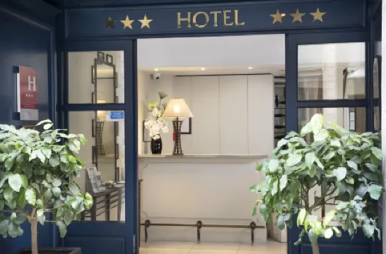 Hôtel Paris Louvre Opéra Отели рядом с достопримечательностью «Музей Орсе»