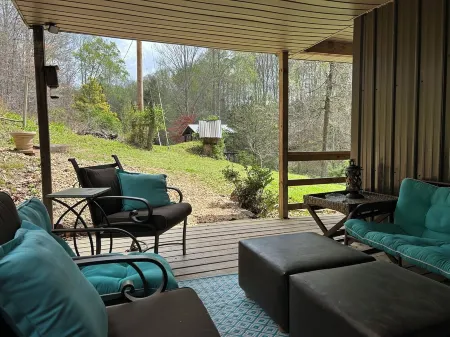 Hillside Loft at Window Cliff Valley at Burgess Falls