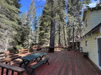Lake View Cottage in Lake Almanor Country Club! 플러머스 카운티 호텔