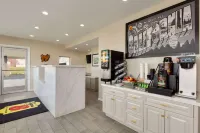 Super 8 by Wyndham Eureka