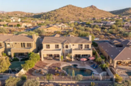 Stunning Mountain Views and Luxurious Pool Oasis - Elegant Retreat