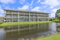 Cozy 2Br Condo - Romar Lakes 103E