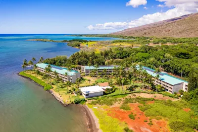 Dreamy oceanfront resort condo with pool, tennis courts, & beach access