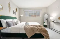 Stylish Experience and Central Location - Charming Haven Hotels in 