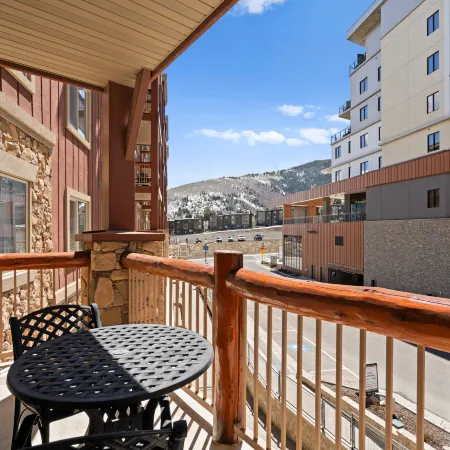 Canyons Village Condos by All Seasons Resort Lodging