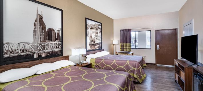 Super 8 by Wyndham Columbia Hotels in Maury County