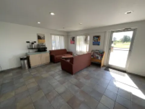 Country Yard Inn Sikeston - Miner Exit 67 on I-55