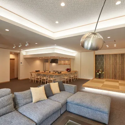 Adan Resort Yuhina Hotels near 上地流開祖 上地完文翁屋敷跡地