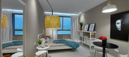 Spacious Sea View Apartment Отели в г. Хайфа