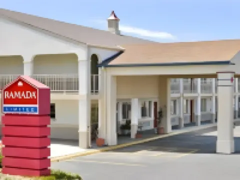 Red Lion Inn & Suites Junction City
