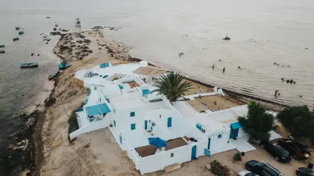 Dar Elbidha Отели в г. Джерба