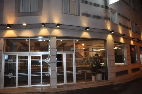 Hotel Selu - 3-Star