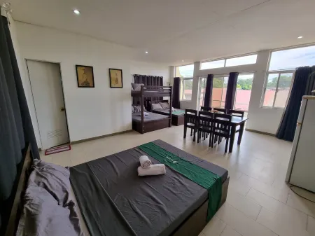 Libertyland Waterpark Resort