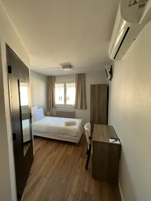 Hôtel le Costellan Các khách sạn ở Beynost