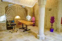 Aşk-ı Nare Cave Hotel Swimming Pool & Spa Hotels in Nar