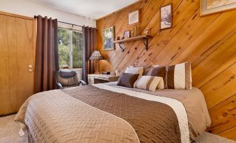 Popko's Place Resort Chalet by Big Bear Vacations