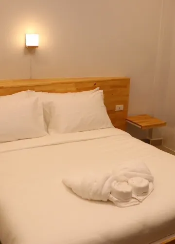 ห้องสแตนดาร์ด เตียงใหญ่ 1 เตียง