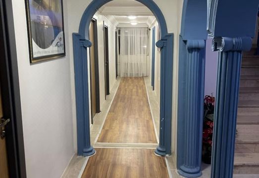 아라랏 호텔 로비