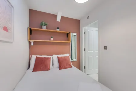 Ceylon at the Tea Warehouse - North East Escapes