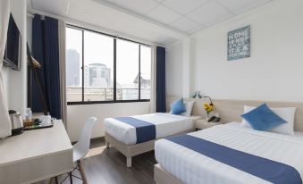 Spotlight Hotel