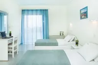 Xenios Port Marina Hotel