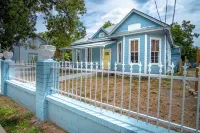 Remodeled Historic 2Br 1BA House Near Downtown