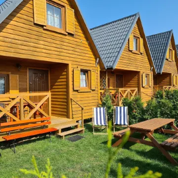 Holiday Homes with Terraces, Close to the Beach