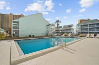 Southwind Condo Rentals by Panhandle Getaways Hotels in Laguna Beach