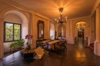 Mokrice Castle Estate - parking