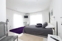 Basic Mansion Plus with Swimming Pool & Free Parking - balcony