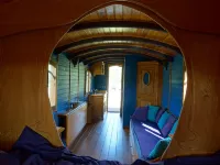 Une Roulotte et des Chevaux