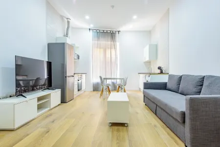 Bieti Castellon Отели рядом с достопримечательностью «Университет Хайме I»