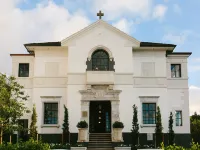 The Convent Hotel Hotel berhampiran Taman Eden