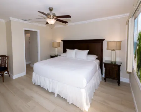 Cedar Cove Resort & Cottages Hotels in Holmes Beach