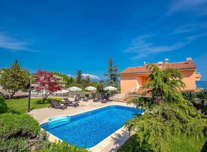 Villa Nada