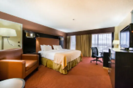 GreenTree Hotel Phoenix West Hotels in Maryvale