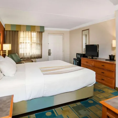 La Quinta Inn by Wyndham Colorado Springs Garden of the Gods